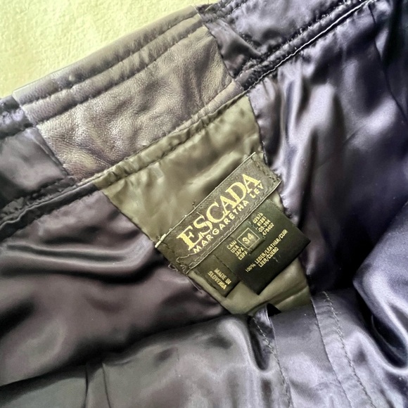 Rare Vintage 1980s Escada by Margaretha Ley Leather Pants - Eggplant (Size 34) - Picture 4 of 7